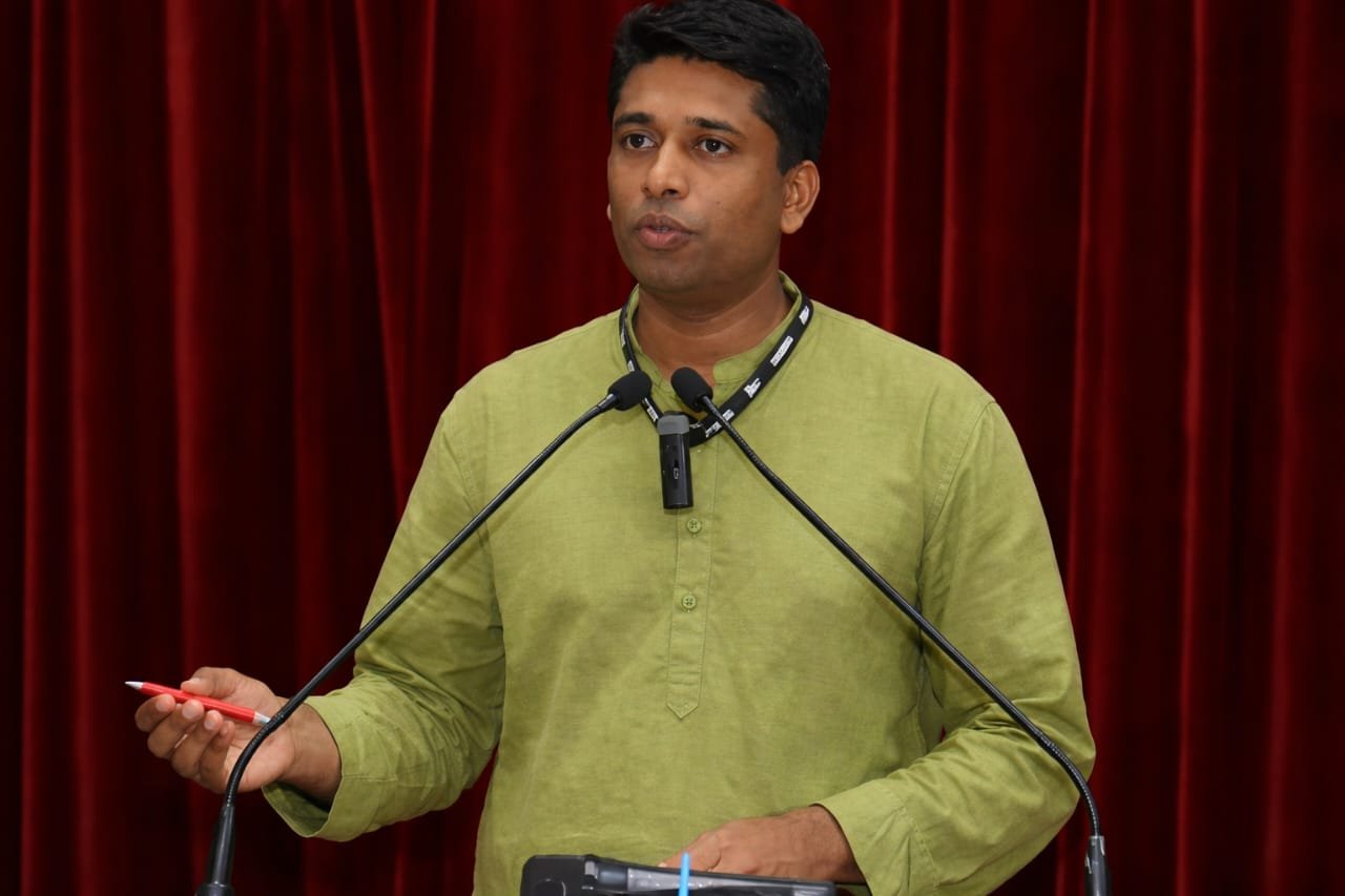 Resignation limbo bars young IAS officer from Kerala polls