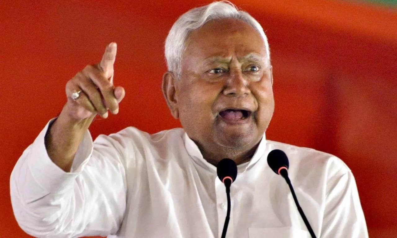 Nitish’s son in his birthday bash, speculation gets wings yet again